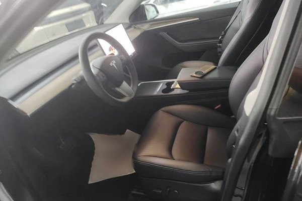 Tesla Model Y 2021, 56800 км, за 28762 USD - фото 17