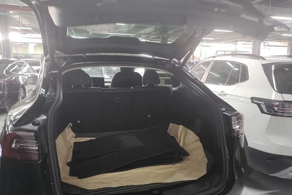 Tesla Model Y 2021, 56800 км, за 28762 USD - фото 22