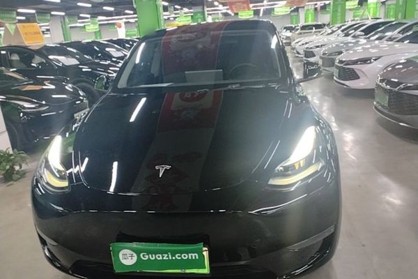 Tesla Model Y 2021, 56800 км, за 24075 USD