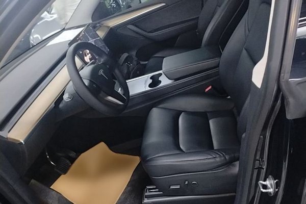 Tesla Model Y 2021, 56800 км, за 24075 USD - фото 18