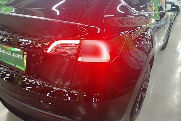 Tesla Model Y 2021, 56800 км, за 24075 USD - фото 7