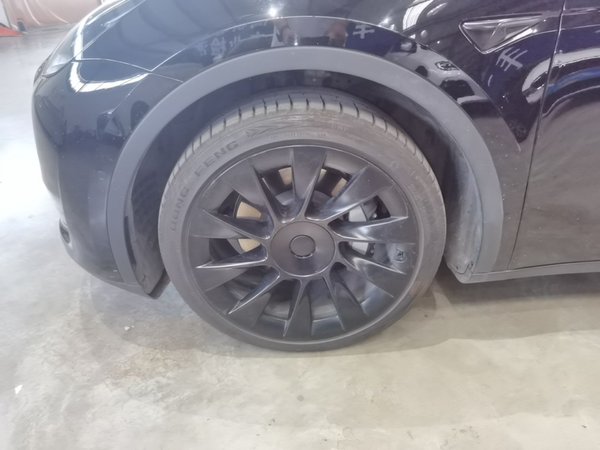 Tesla Model Y 2021, 62600 км, за 22132 USD