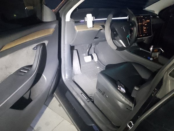 Tesla Model Y 2021, 66800 км, за 22401 USD - фото 17