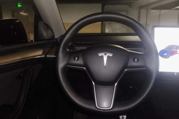 Tesla Model Y 2021, 94000 км, за 21607 USD - фото 8