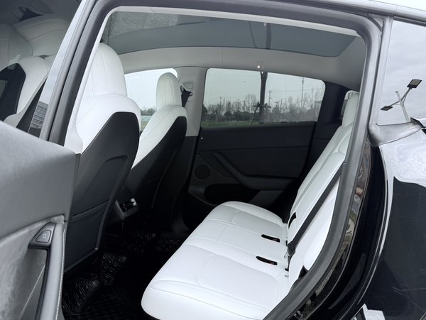 Tesla Model Y 2021, 95100 км, за 22351 USD - фото 35
