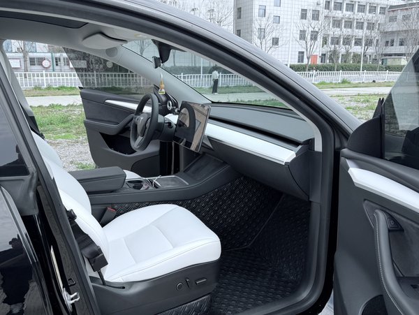Tesla Model Y 2021, 95100 км, за 22351 USD - фото 37