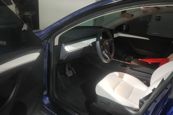 Tesla Model Y 2021, 78100 км, за 24179 USD - фото 23