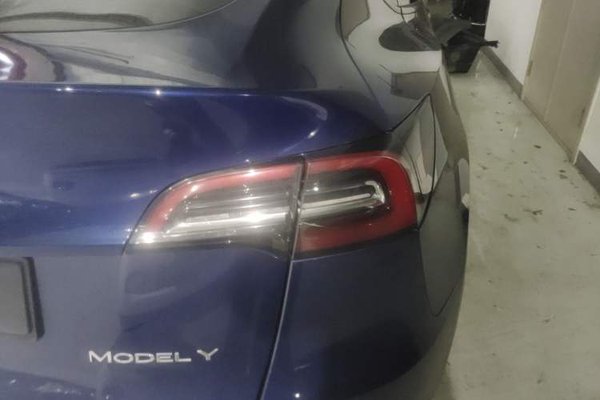Tesla Model Y 2021, 78100 км, за 24179 USD - фото 14