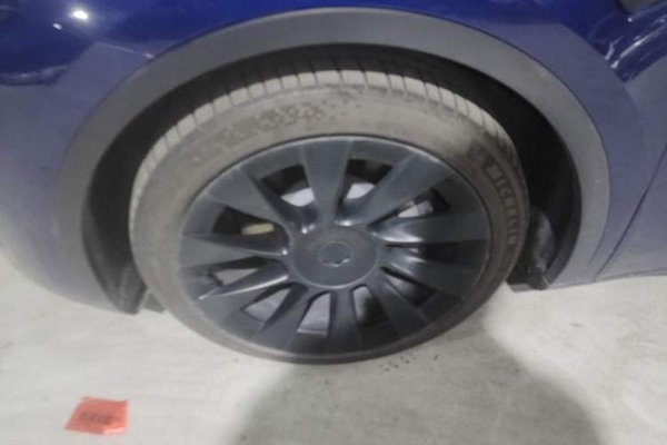 Tesla Model Y 2021, 78100 км, за 24179 USD - фото 10