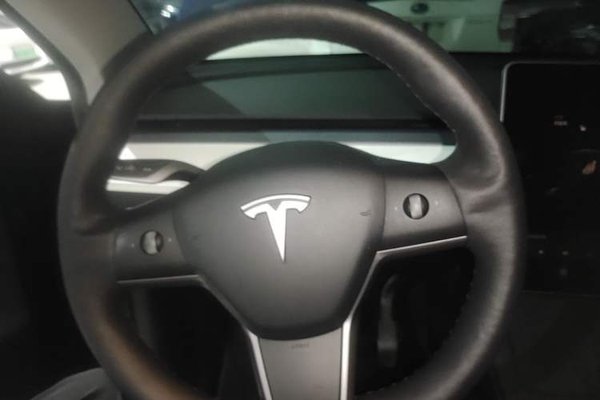 Tesla Model Y 2021, 78100 км, за 24179 USD - фото 18