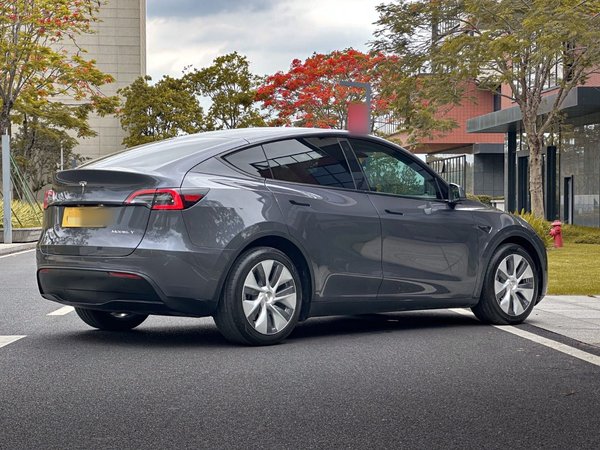 Tesla Model Y 2021, 162300 км, за 20940 USD - фото 6