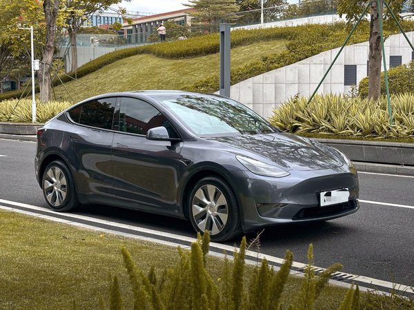 Tesla Model Y 2021, 162300 км, за 20940 USD