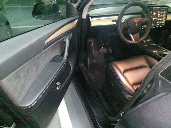 Tesla Model Y 2021, 27100 км, за 22933 USD - фото 17