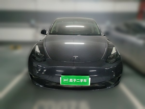 Tesla Model Y 2021, 27100 км, за 22933 USD