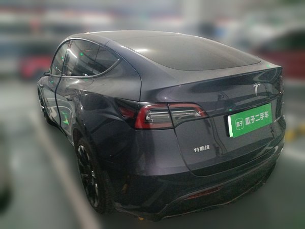 Tesla Model Y 2021, 27100 км, за 22933 USD