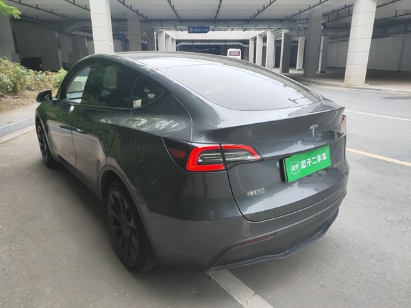 Tesla Model Y 2021, 47600 км, за 25414 USD