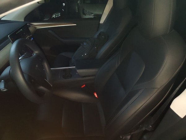 Tesla Model Y 2021, 51300 км, за 23470 USD - фото 16