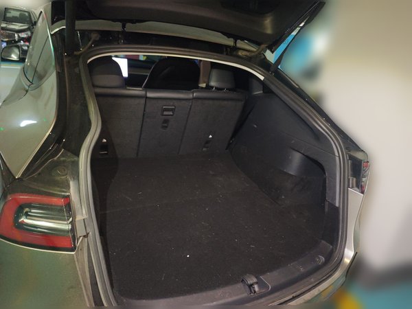 Tesla Model Y 2021, 36700 км, за 24980 USD - фото 20