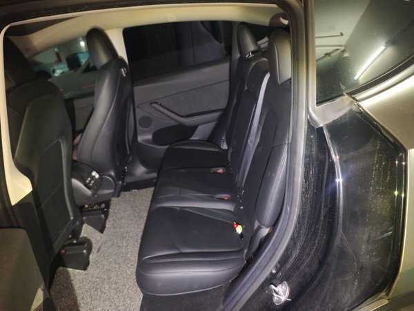 Tesla Model Y 2021, 36700 км, за 24980 USD - фото 18