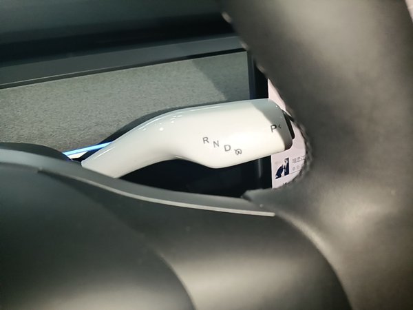 Tesla Model Y 2023, 79600 км, за 30994 USD - фото 17