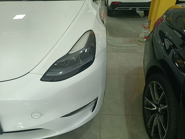 Tesla Model Y 2023, 79600 км, за 30994 USD - фото 9