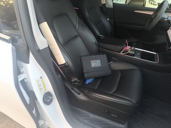 Tesla Model Y 2021, 86100 км, за 21110 USD - фото 23