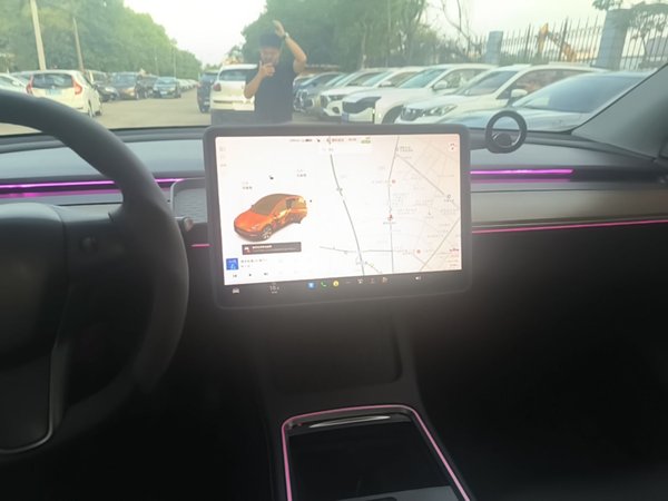 Tesla Model Y 2021, 86100 км, за 21110 USD - фото 16
