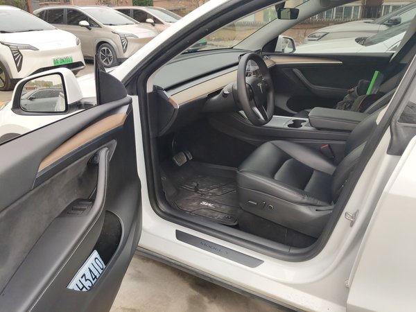 Tesla Model Y 2021, 92200 км, за 23203 USD - фото 18