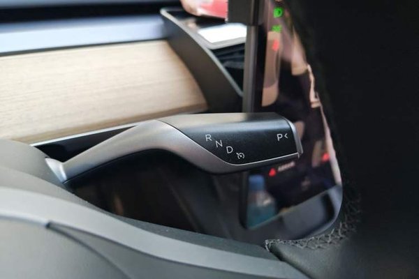Tesla Model Y 2022, 113200 км, за 23428 USD - фото 15