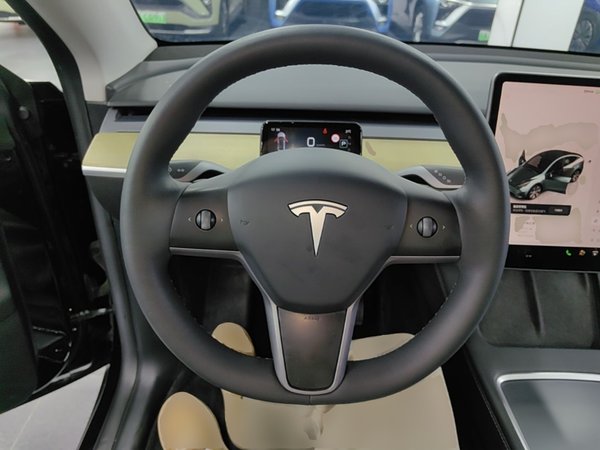 Tesla Model Y 2022, 116300 км, за 24769 USD - фото 14