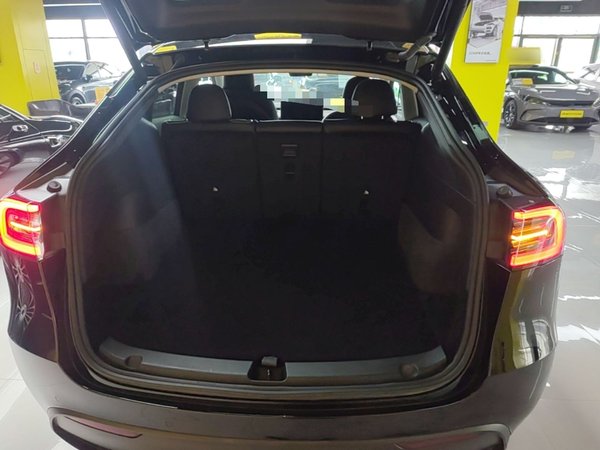 Tesla Model Y 2022, 126100 км, за 24196 USD - фото 22