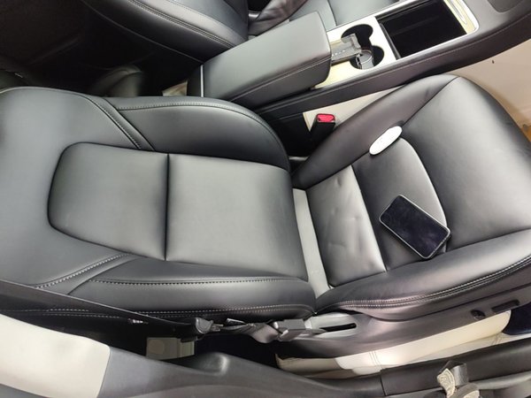 Tesla Model Y 2022, 126100 км, за 24196 USD - фото 23