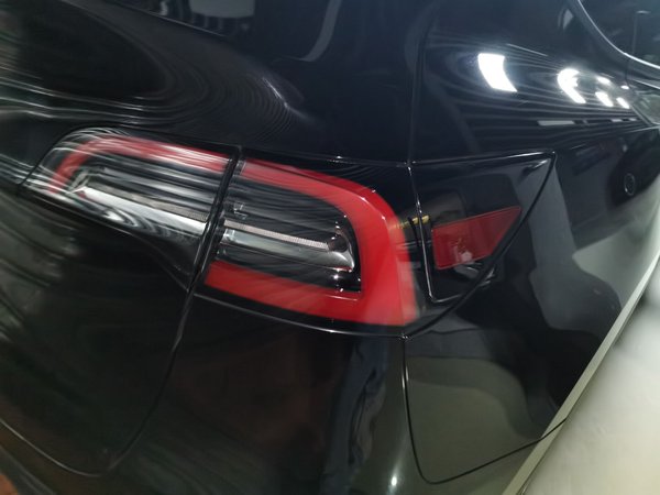 Tesla Model Y 2022, 139800 км, за 23453 USD