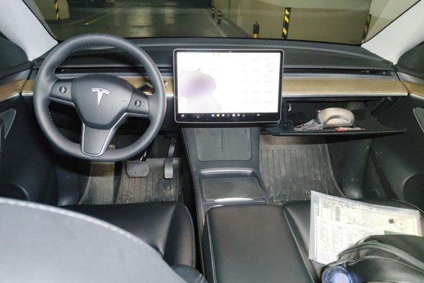 Tesla Model Y 2022, 31300 км, за 26007 USD - фото 6