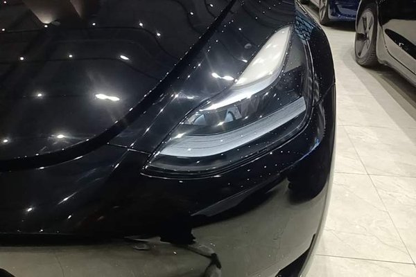 Tesla Model Y 2022, 31800 км, за 25561 USD - фото 8