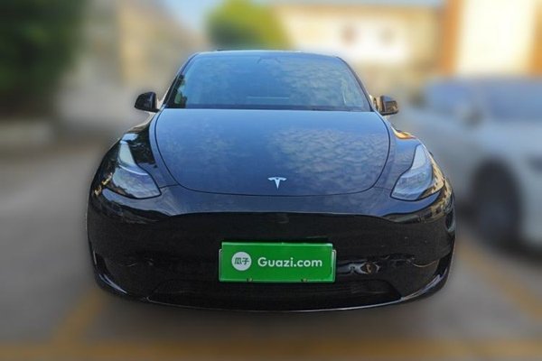 Tesla Model Y 2022, 36600 км, за 26869 USD