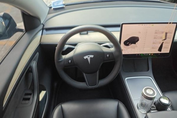 Tesla Model Y 2022, 36600 км, за 26869 USD - фото 10