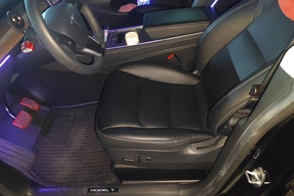 Tesla Model Y 2022, 37600 км, за 24908 USD - фото 15