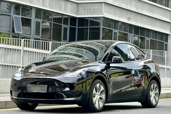 Tesla Model Y 2022, 37800 км, за 27091 USD - фото 19