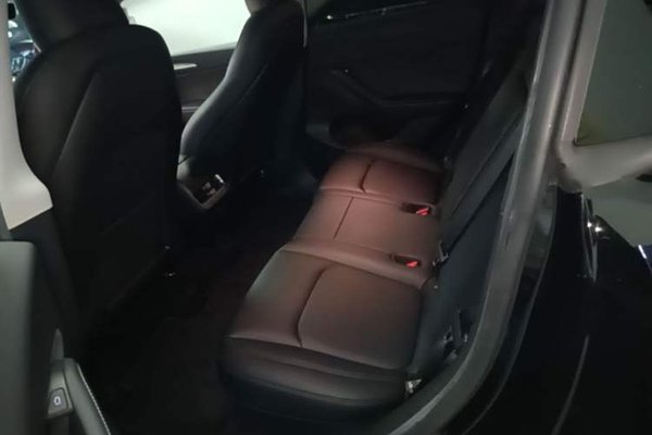 Tesla Model Y 2022, 37800 км, за 27091 USD - фото 29