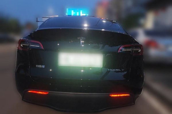 Tesla Model Y 2022, 38700 км, за 27238 USD