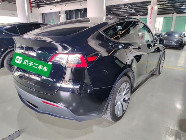 Tesla Model Y 2022, 44300 км, за 24451 USD