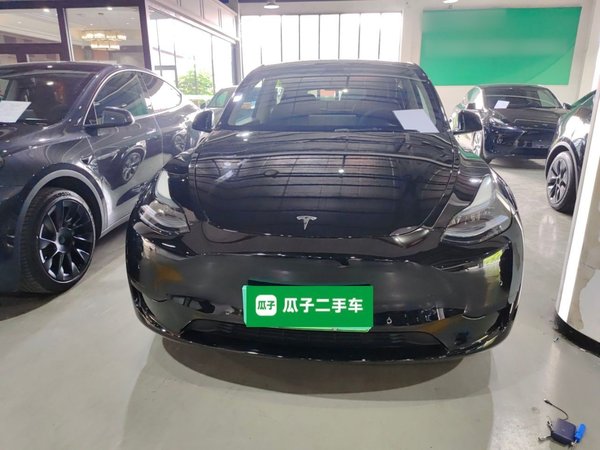 Tesla Model Y 2022, 44300 км, за 24451 USD