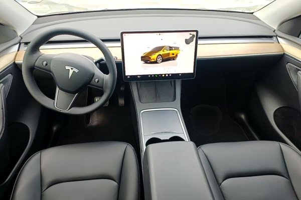 Tesla Model Y 2022, 48500 км, за 26597 USD - фото 13