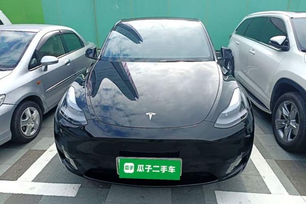 Tesla Model Y 2022, 48500 км, за 26597 USD