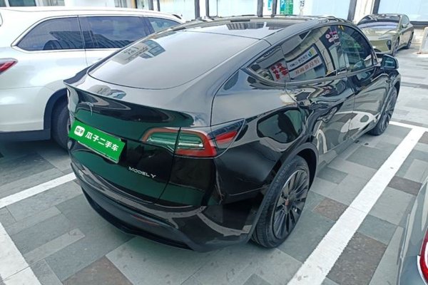 Tesla Model Y 2022, 48500 км, за 26597 USD - фото 6
