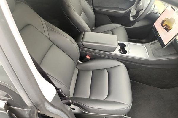 Tesla Model Y 2022, 48500 км, за 26597 USD - фото 23