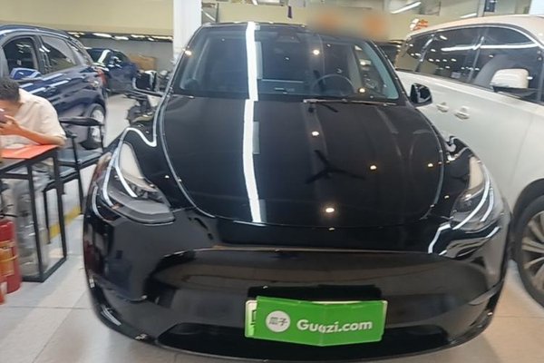 Tesla Model Y 2022, 51800 км, за 27083 USD