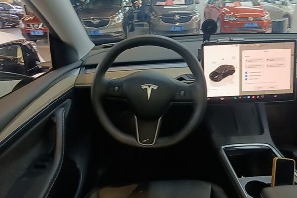 Tesla Model Y 2022, 51800 км, за 27083 USD - фото 14