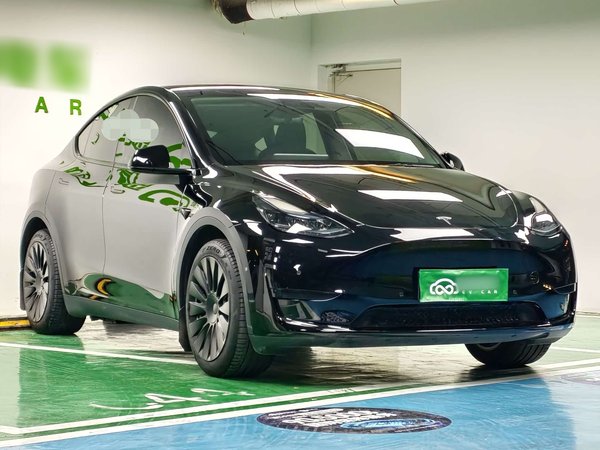 Tesla Model Y 2022, 54200 км, за 26299 USD